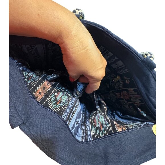 Anchor-Embellished Black Tote Bag With Rope Handles & Adjustable Strap By Americ - Picture 7 of 9